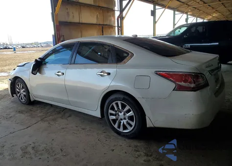 2015 Nissan Altima 2.5 from USA, damaged, VIN 1N4AL3AP3FN879259